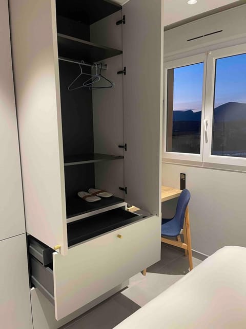 Peaceful new Apartment in heart of French Riviera with Mountain and Pool view Apartment in Villeneuve-Loubet