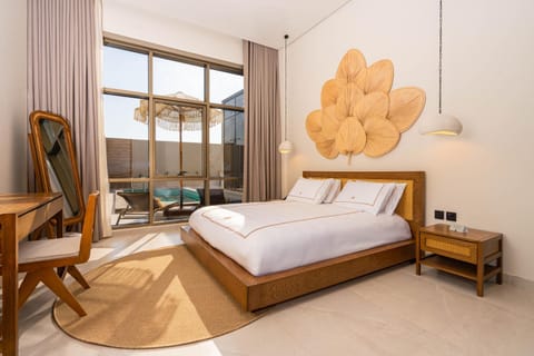 Decorative detail, Bedroom, Pool view