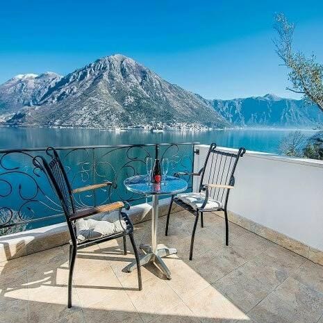 Day, Balcony/Terrace, Mountain view