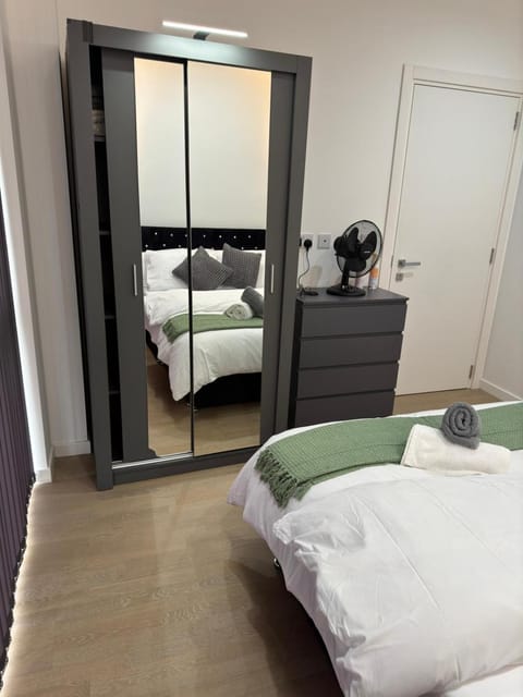 Elegant Apartment in Central Milton Keynes Apartment in Milton Keynes