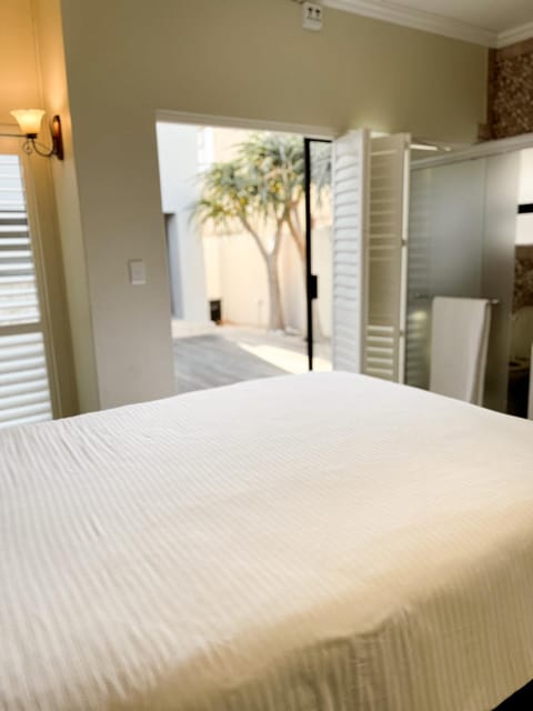 CasaCalme Guest House Villa in Cape Town