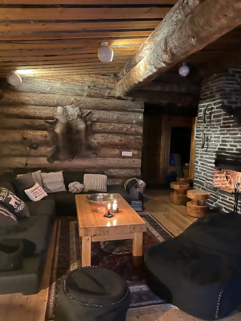 Living room, Seating area, fireplace, fireplace