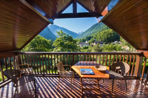 Natural landscape, Balcony/Terrace, Mountain view