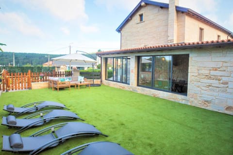 Natural landscape, Garden, Garden view, sunbed