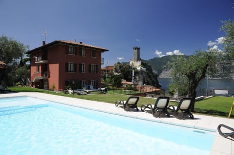 Garden, Lake view, Pool view, Swimming pool