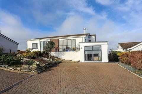 Trearddur Bay, Holyhead Studio Apartment in Trearddur Bay