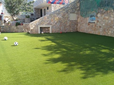 Children play ground, Garden, Garden view, Area and facilities