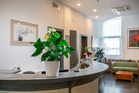 Property building, Restaurant/places to eat, Swimming pool, Breakfast