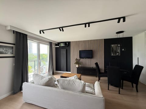 Balcony/Terrace, Living room