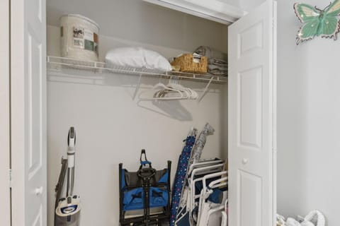 Dog and Golf Cart friendly Near Downtown Centre St House in Fernandina Beach