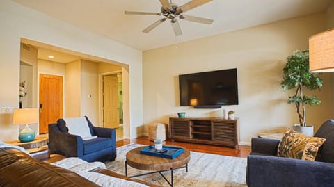 Lynx Chandler Ocotillo House in Chandler