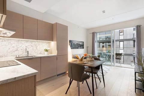 Kitchen or kitchenette, Living room, Dining area, dishwasher, oven, stove