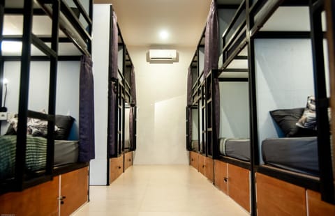 Bed, Bedroom, bunk bed, air conditioner