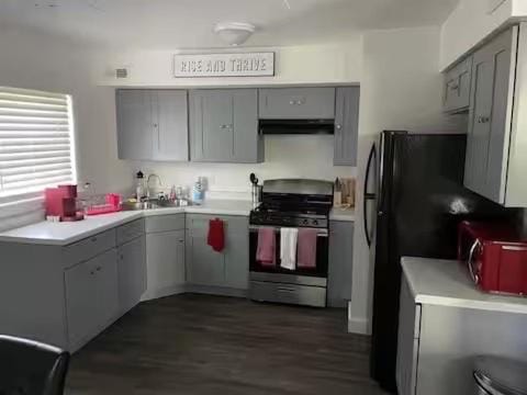 Lovely One Bedroom Apartment Bed and Breakfast in Merrillville