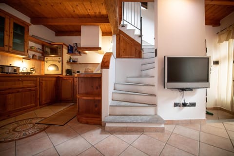 Comodità a due passi dal lago Apartment in Intra