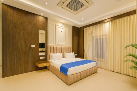 Bed, Bedroom, air conditioner