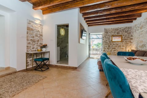 Old Zaton House in Zadar County