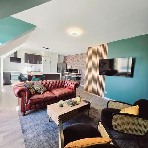 TV and multimedia, Living room, Dining area, kitchen