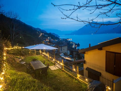 Property building, Night, Natural landscape, Garden, Garden, Garden view, Garden view, Lake view, Mountain view