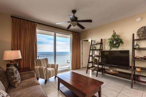 Living room, Evening entertainment, Sea view