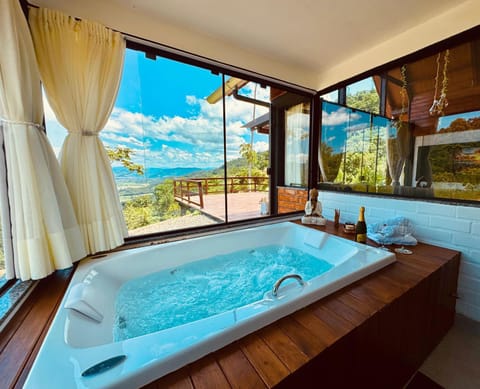Natural landscape, Hot Tub, Mountain view