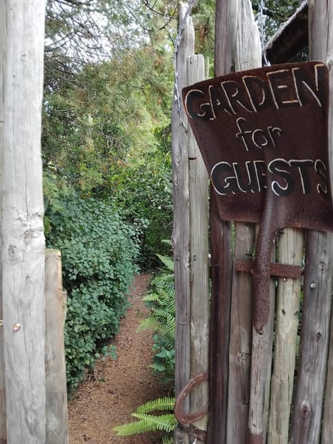 Garden, Balcony/Terrace