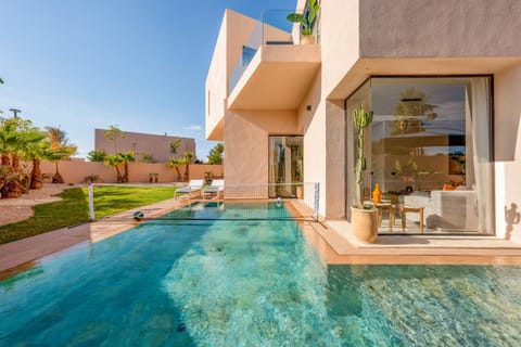 Property building, Patio, View (from property/room), Swimming pool, sunbed
