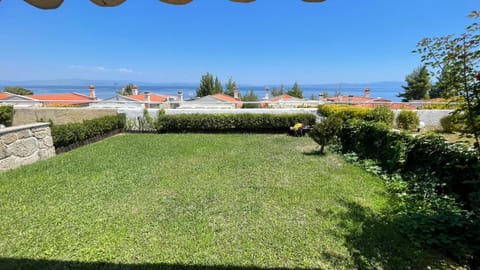 Day, Natural landscape, Garden, Garden view, Sea view