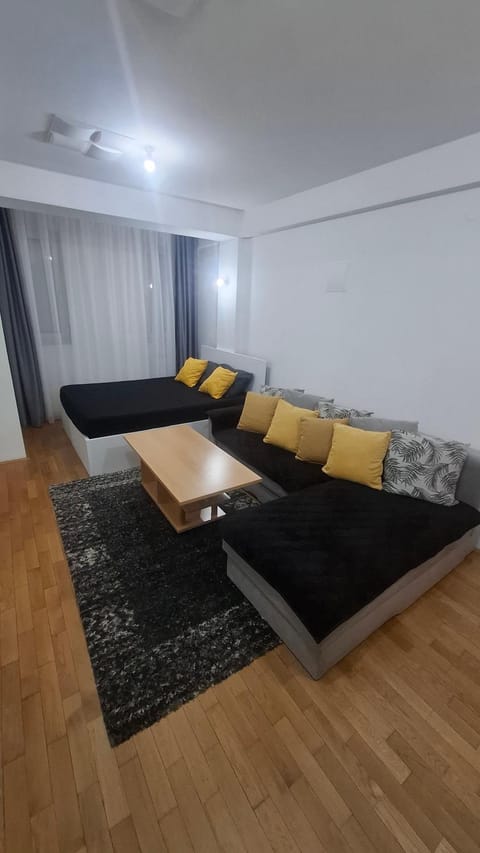 Bed, Living room, Photo of the whole room, Seating area, Bedroom