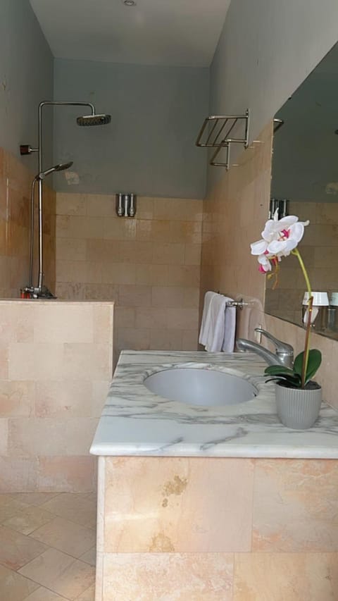 Blue Diamond Residenses Seminyak Bed and Breakfast in North Kuta