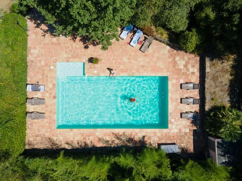 Les Gites du Merle House in Cogolin