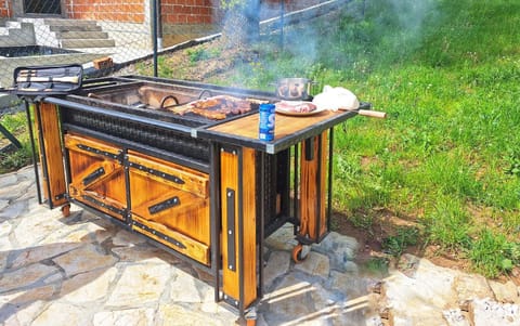 Kosmaj Apartmani Košutica - Marija i Ksenija Apartment in Serbia