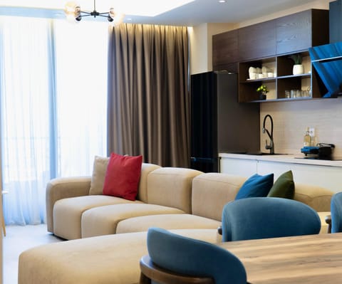 Kitchen or kitchenette, Living room, Seating area