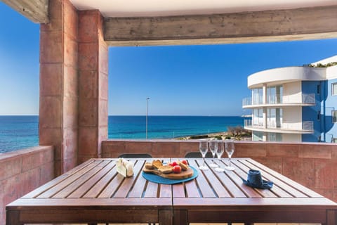 Patio, Sea view