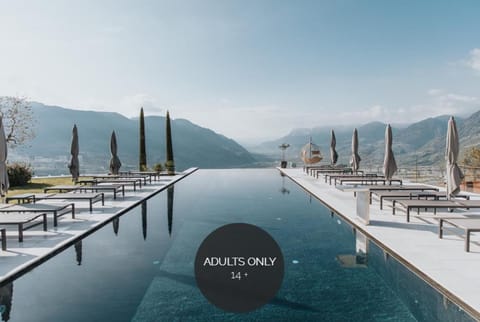 Natural landscape, Mountain view, Pool view, Swimming pool