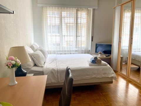 300m from the train station Apartment in Lausanne