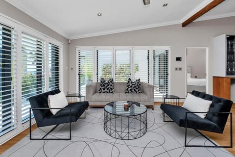 Sea Point Luxury Escape with Private Pool Villa in Sea Point