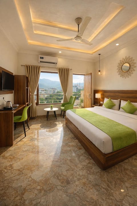Bed, View (from property/room), Balcony/Terrace, Bedroom