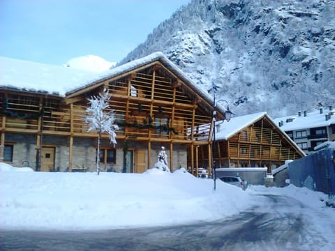 Baite Rosa Apartment in Alagna Valsesia