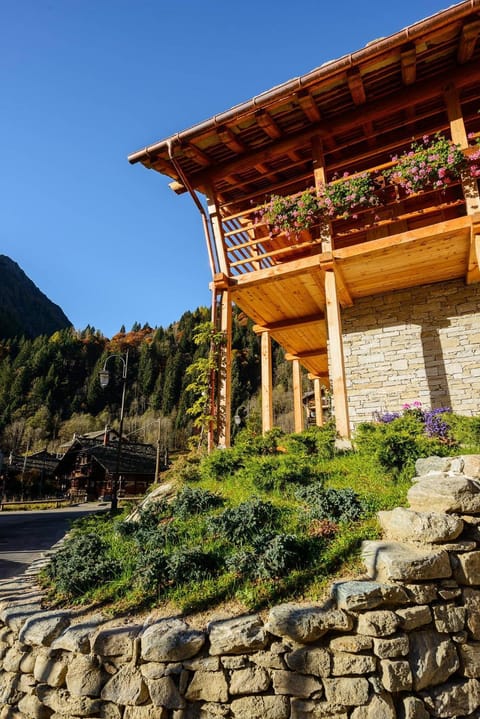 Baite Rosa Apartment in Alagna Valsesia