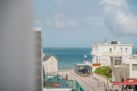 Le Saint Martin Duplexe à la Mer Apartment in Brittany