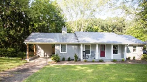 Asheville Relaxing Sanctuary Arboretum adjacent House in Bent Creek