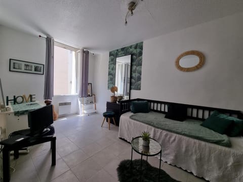 T2 Marseille Panier Vieux Port Apartment in Marseille