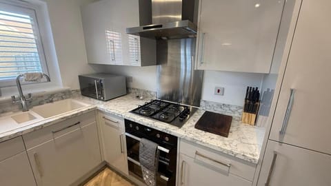 Eagle Drive 3bed House - Contractors Welcome - Fast Wifi Apartment in Humberston