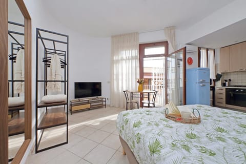 Collegamento Aeroportuale - SelfCheckin e Free WiFi Apartment in Fiumicino