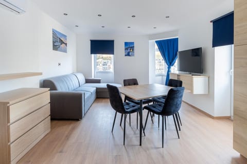 NOMAD APARTMENTS - Côté Meuse Apartment in Dinant