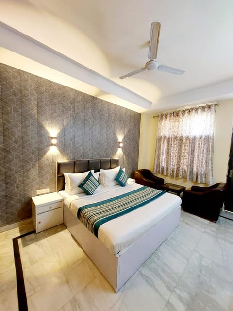 Bed, Bedroom, wardrobe