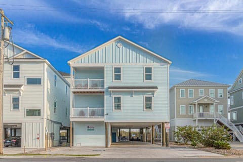 1209 S Ocean by Together Resorts House in North Myrtle Beach