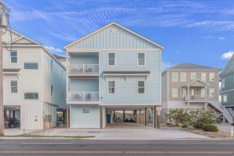 1209 S Ocean by Together Resorts House in North Myrtle Beach