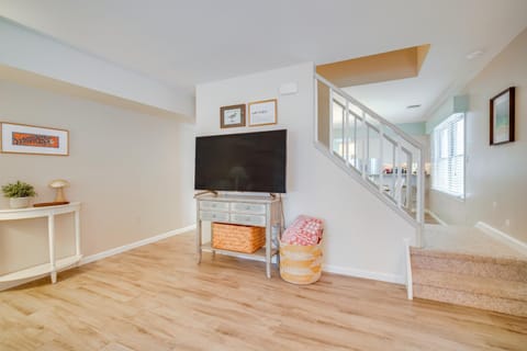 Steps to Beach Townhome with Balcony in Ocean City House in Ocean City